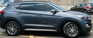 Hyundai Tucson 2017 Blue