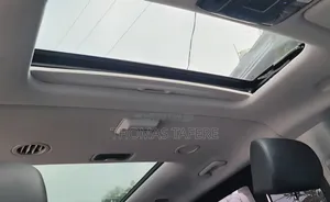 Hyundai Staria 2025 White