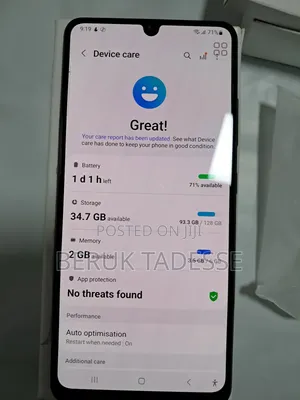 Photo - New Samsung Galaxy A32 128 GB Black