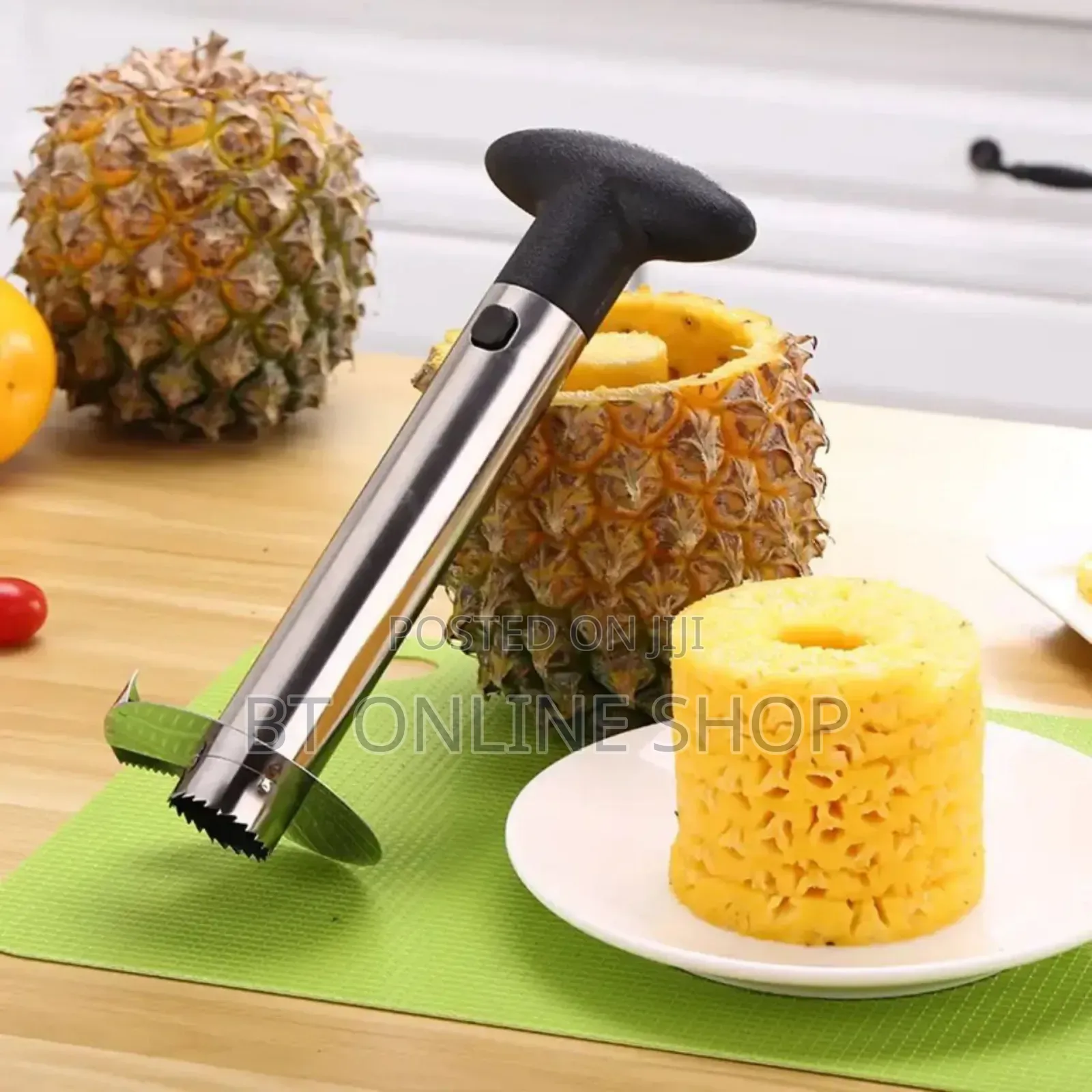 Pineapple Pealer
