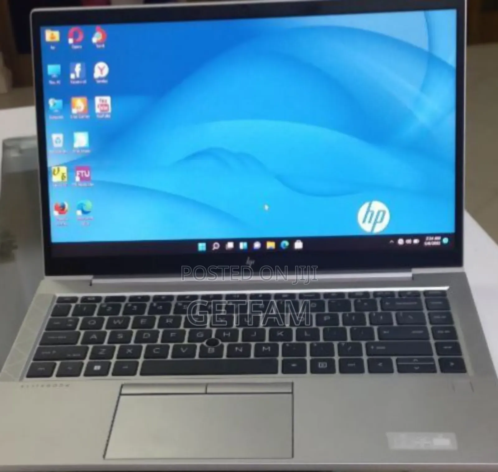 New Laptop HP EliteBook 845 G8 16GB AMD Ryzen 5 SSD 512GB