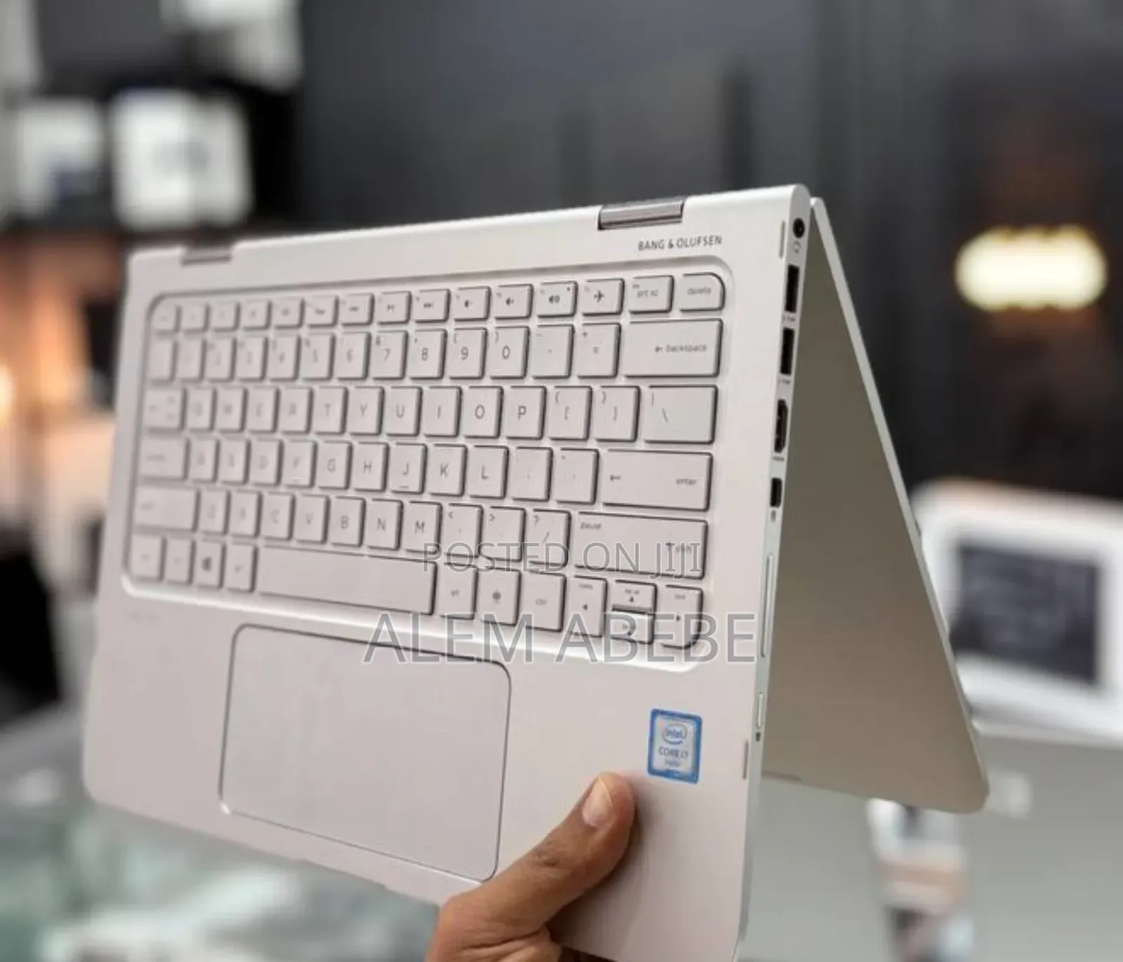 New Laptop HP Spectre X360 8GB Intel Core I7 SSD 512GB