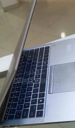 New Laptop HP EliteBook 840 G8 16GB AMD Ryzen 5 SSD 512GB