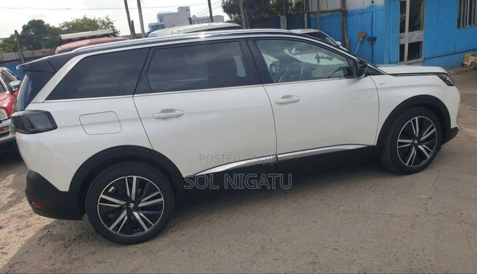 Peugeot 5008 2020 White