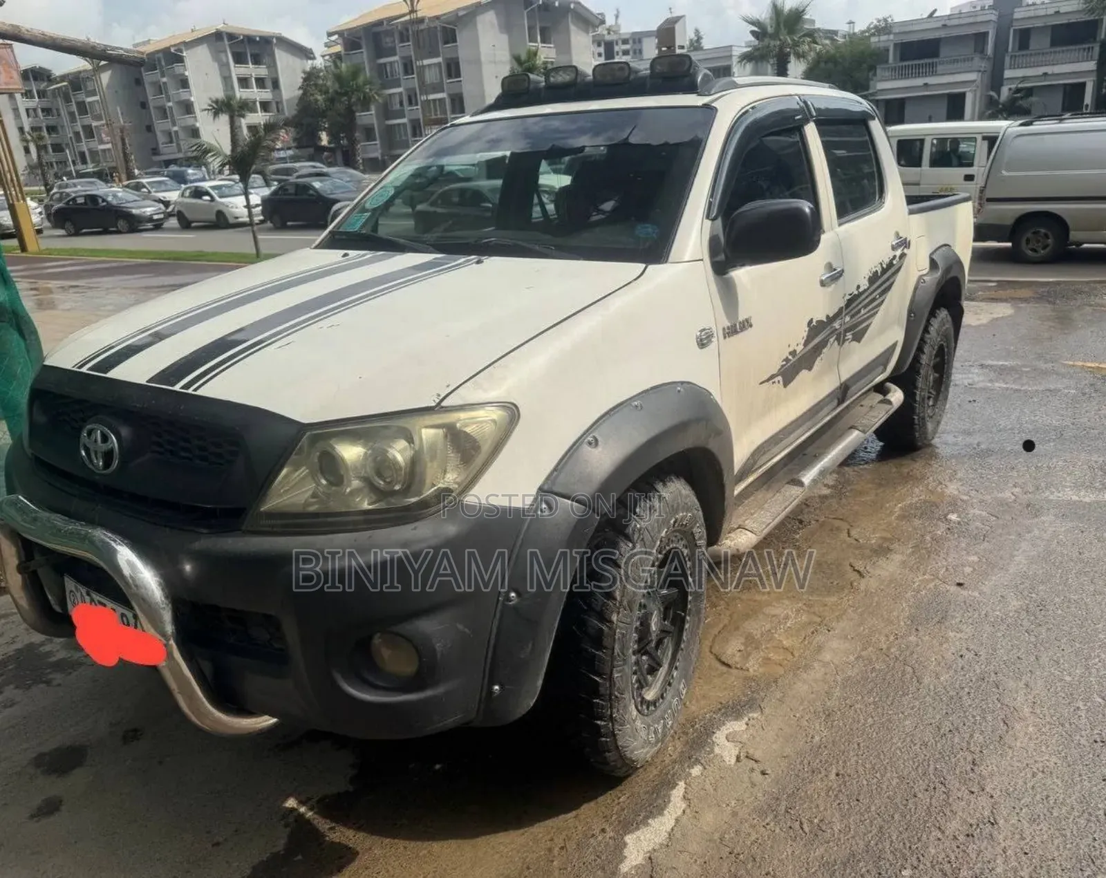 Toyota Hilux 2010 White