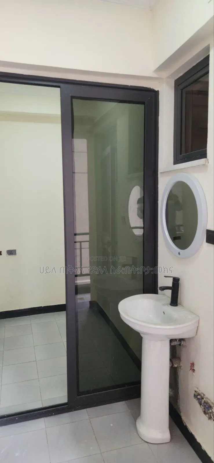 Furnished 3bdrm Apartment in Nifas Silk-Lafto for sale