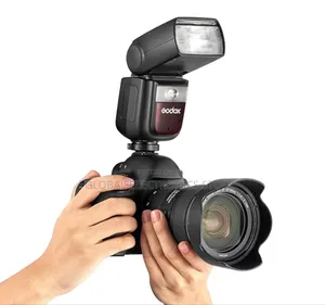 Photo - Godox V860iii-C Speed Light HSS 1/8000s 2.4g Gn60