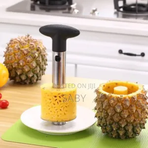 Pineapple Pealer