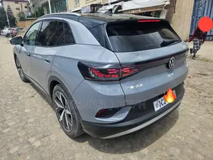 Volkswagen ID.4 2022 Silver