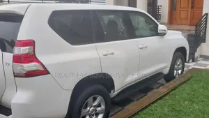 Toyota Land Cruiser Prado 2016 Ivory