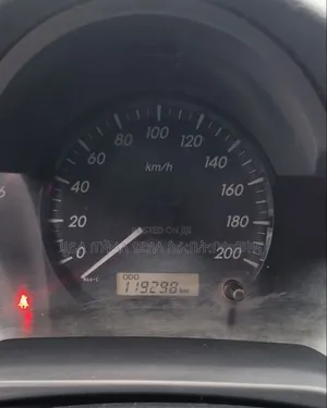 Toyota Hilux 2013 Ivory