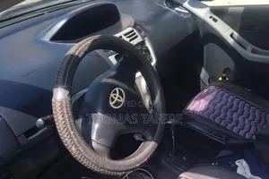 Toyota Yaris 2007 Silver