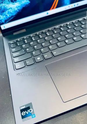 New Laptop Lenovo Yoga 7i 16GB Intel Core i7 SSD 512GB