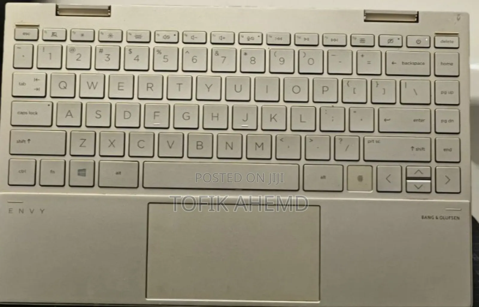 New Laptop HP Envy X360 8GB Intel Core I7 SSD 1T