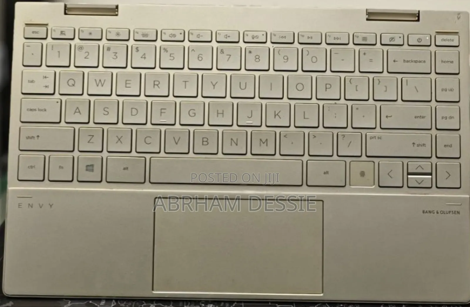 New Laptop HP Envy X360 8GB Intel Core I7 SSD 1T