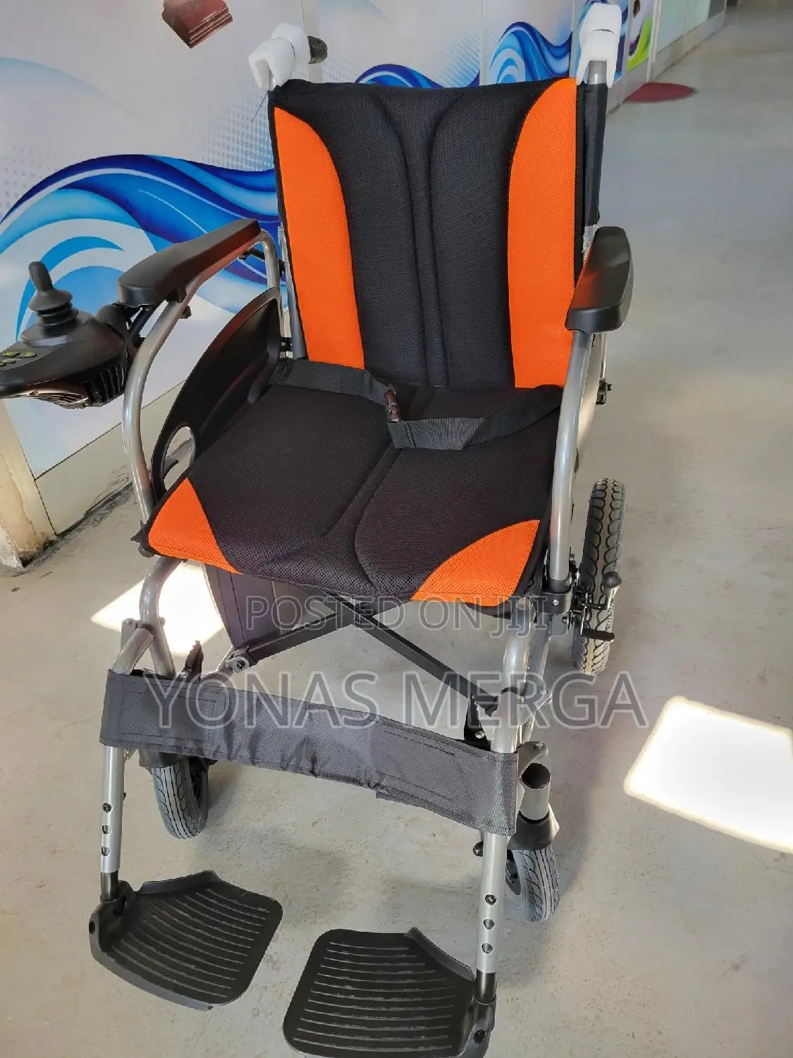 Controller Features an Automatic Wheelchair鍳¢Wheelchair።淵wheelchair