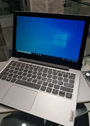New Laptop Lenovo Ideapad 3 4GB Intel SSD 128GB