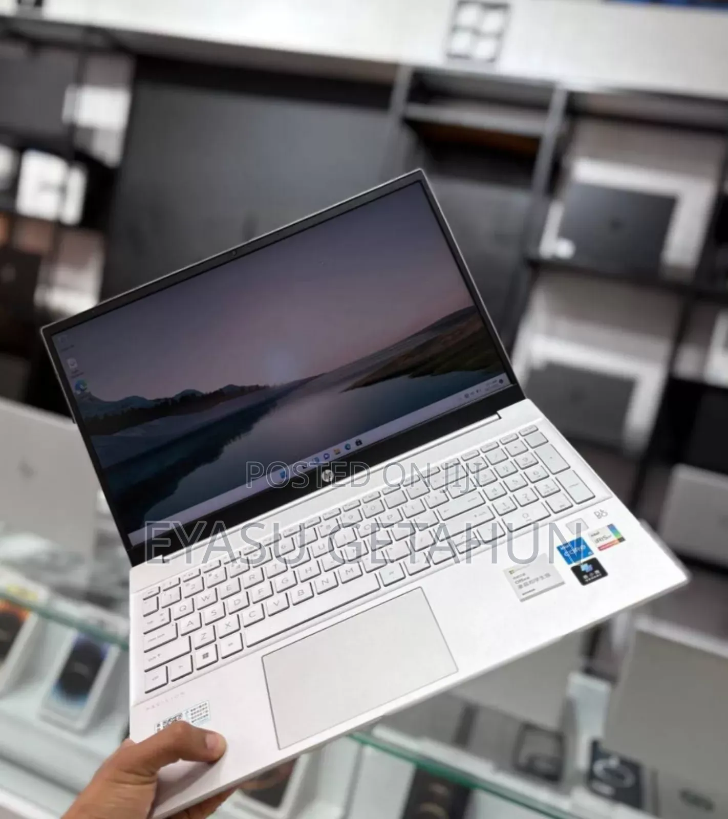 New Laptop HP Pavilion 15 16GB Intel Core i5 SSD 512GB