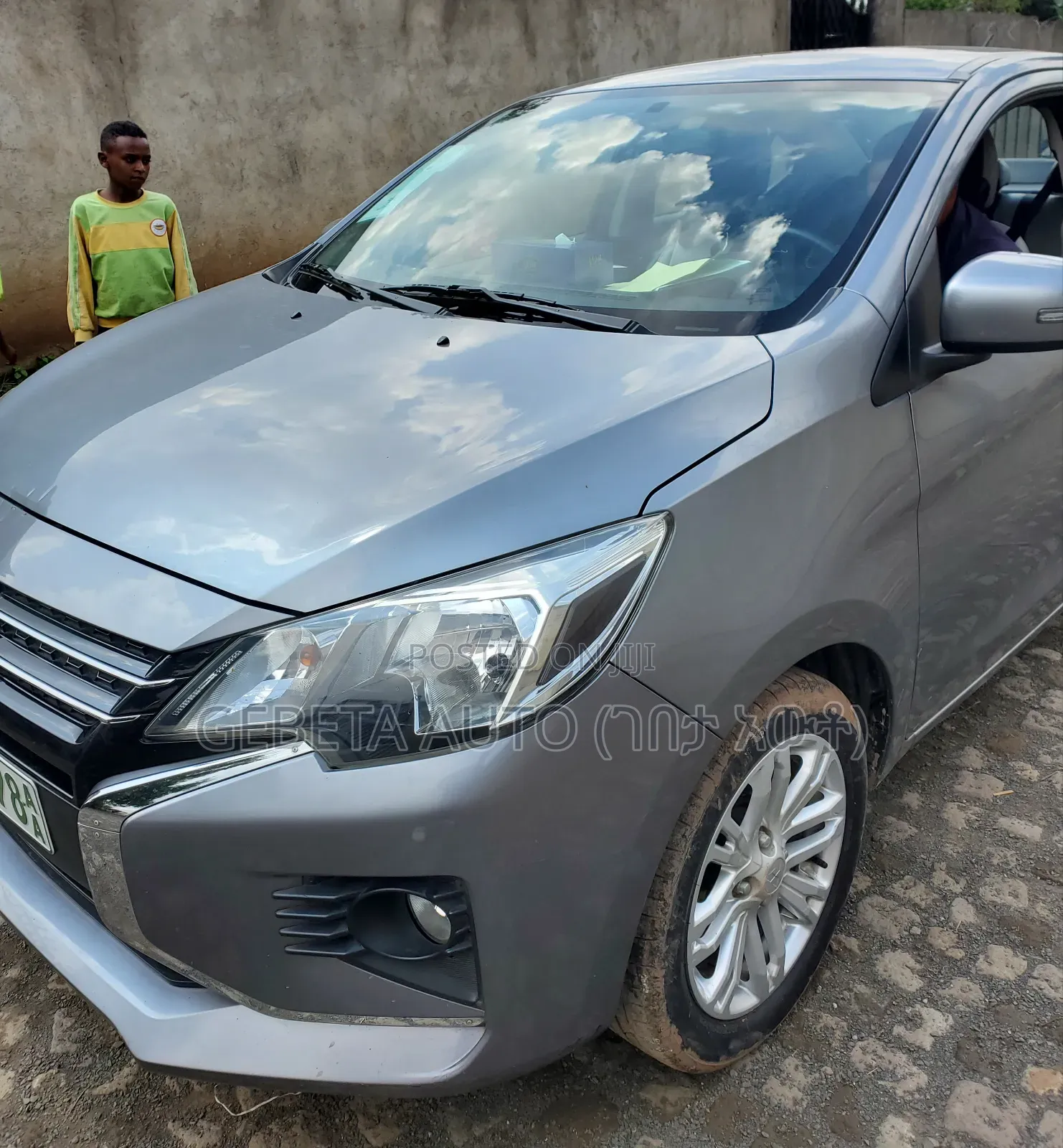 Mitsubishi Attrage 2022 White