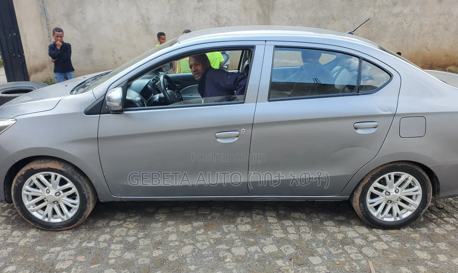 Mitsubishi Attrage 2022 White