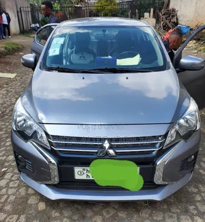 Mitsubishi Attrage 2022 White