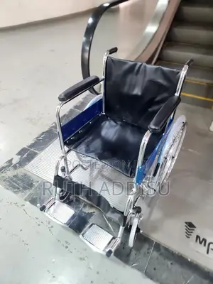 Normal Wheelchair庫房wheelchair垂釣wheelchair Almunium朱 Wheelchair Medical
