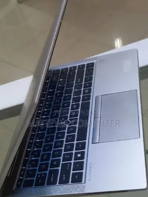 New Laptop HP EliteBook 845 G8 16GB AMD Ryzen 5 SSD 512GB