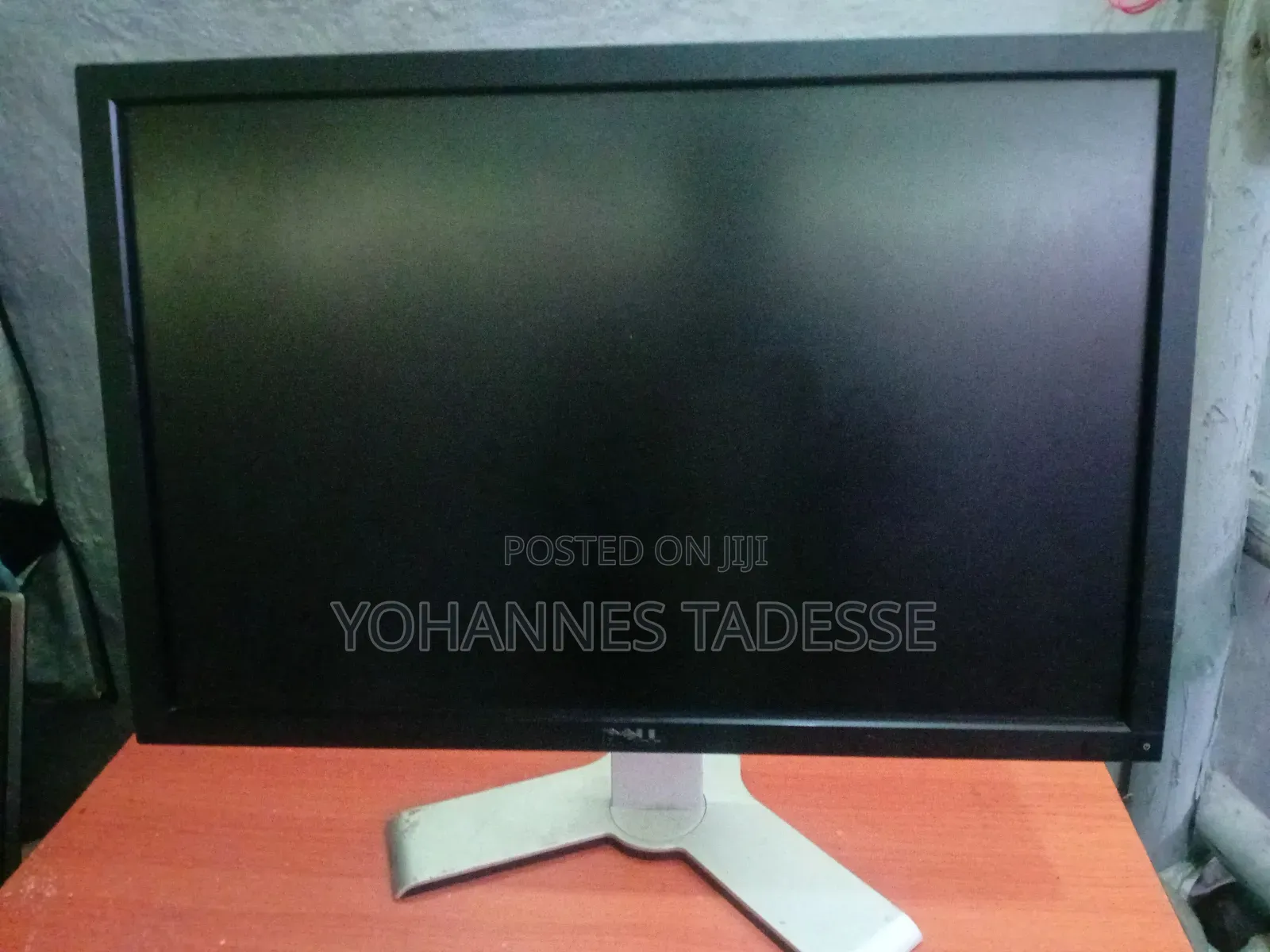 Dell 24 Inch Monitor