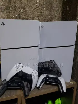 Palystation 5 Slim