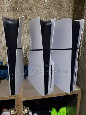 Palystation 5 Slim