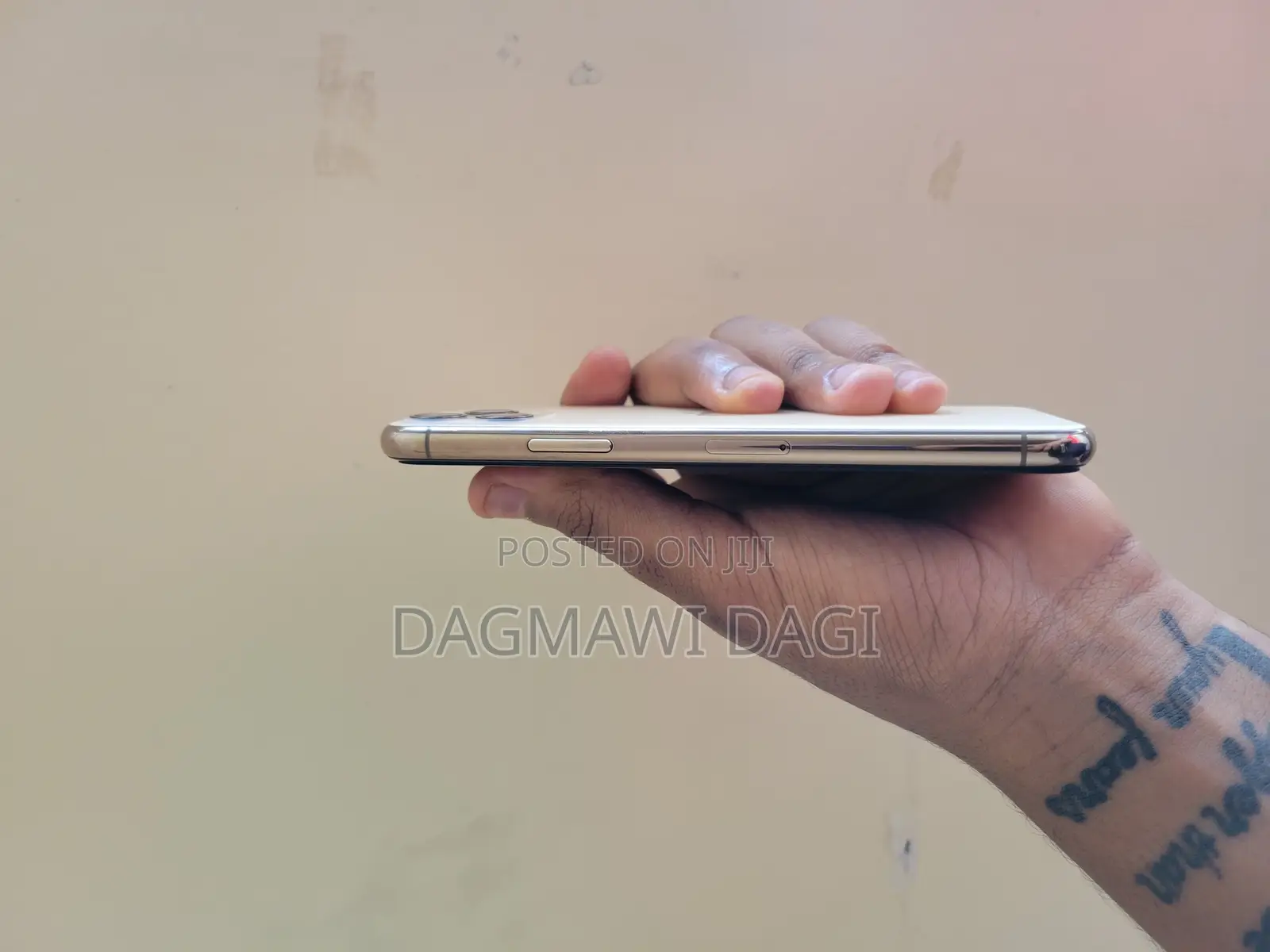 New Apple iPhone 11 Pro 256 GB Gold