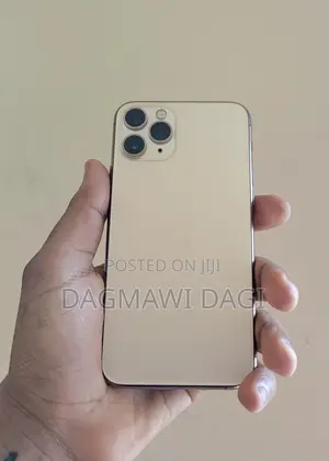 Photo - New Apple iPhone 11 Pro 256 GB Gold