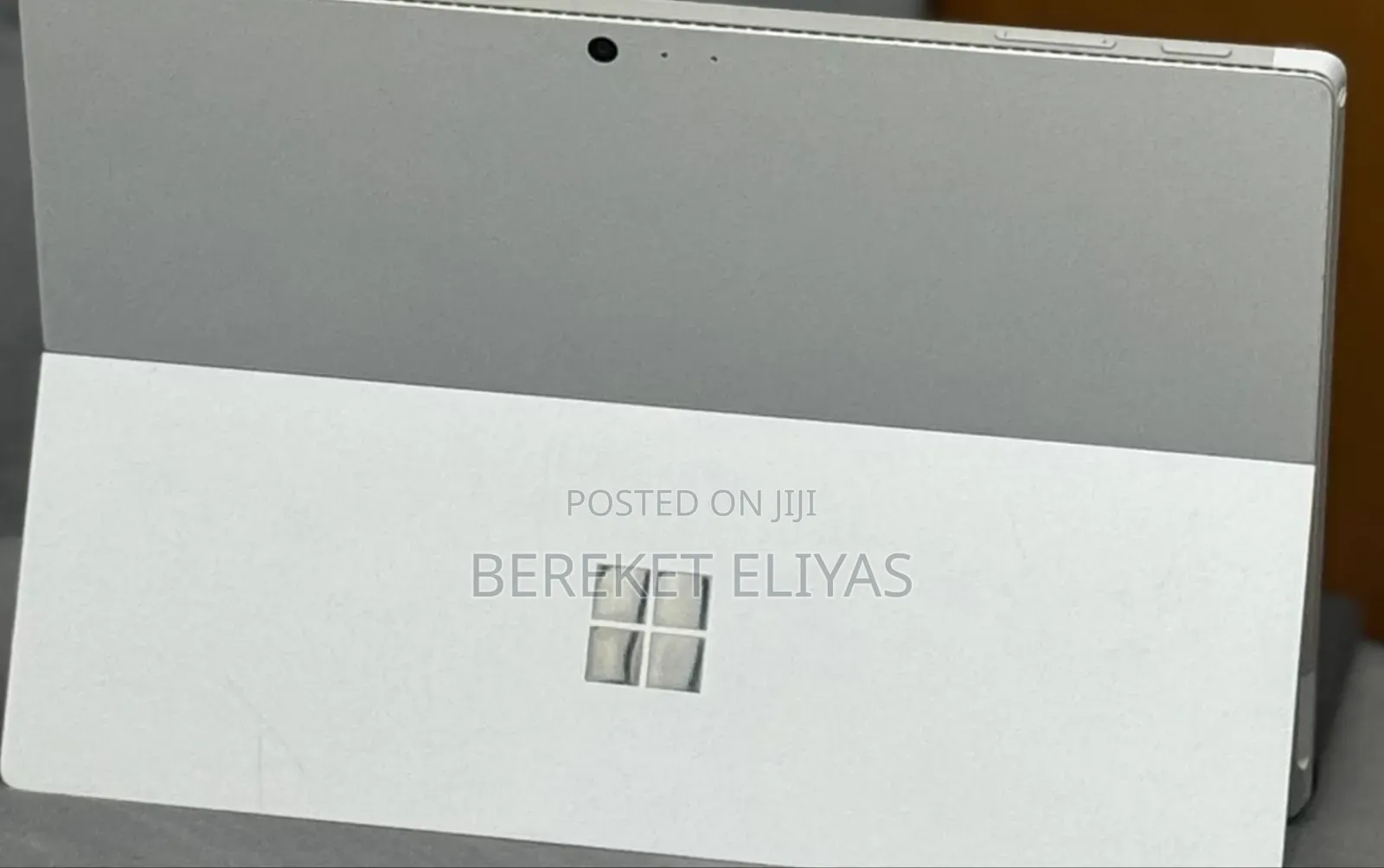 New Laptop Microsoft Surface Pro 8GB Intel Core I5 SSD 256GB