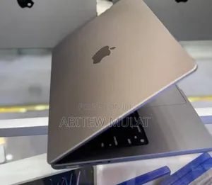 New Laptop Apple MacBook Pro M1 16GB Apple M1 SSD 512GB