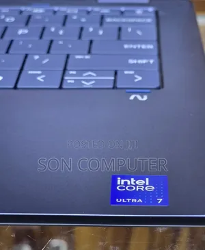 New Laptop HP OmniBook Ultra Flip 14" 16GB Intel Core Ultra 7 SSD 1T