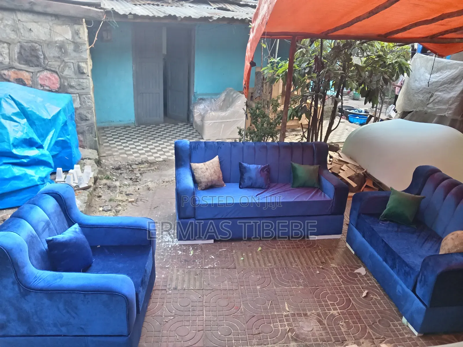 ሶፋ|ስድስት ሠዉ የሚያስቀምጥ|ባለ3 ባለ 2 ባለ1|