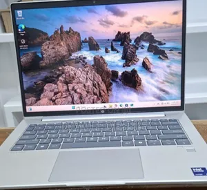 New Laptop HP ProBook 440 16GB Intel Core Ultra 5 SSD 512GB