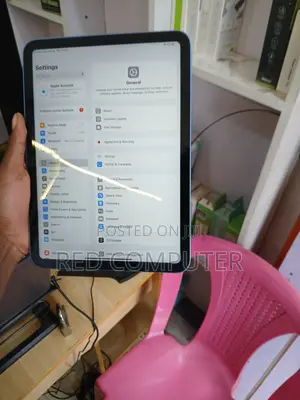 New Apple iPad Air 64 GB Blue