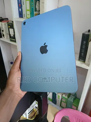 New Apple iPad Air 64 GB Blue