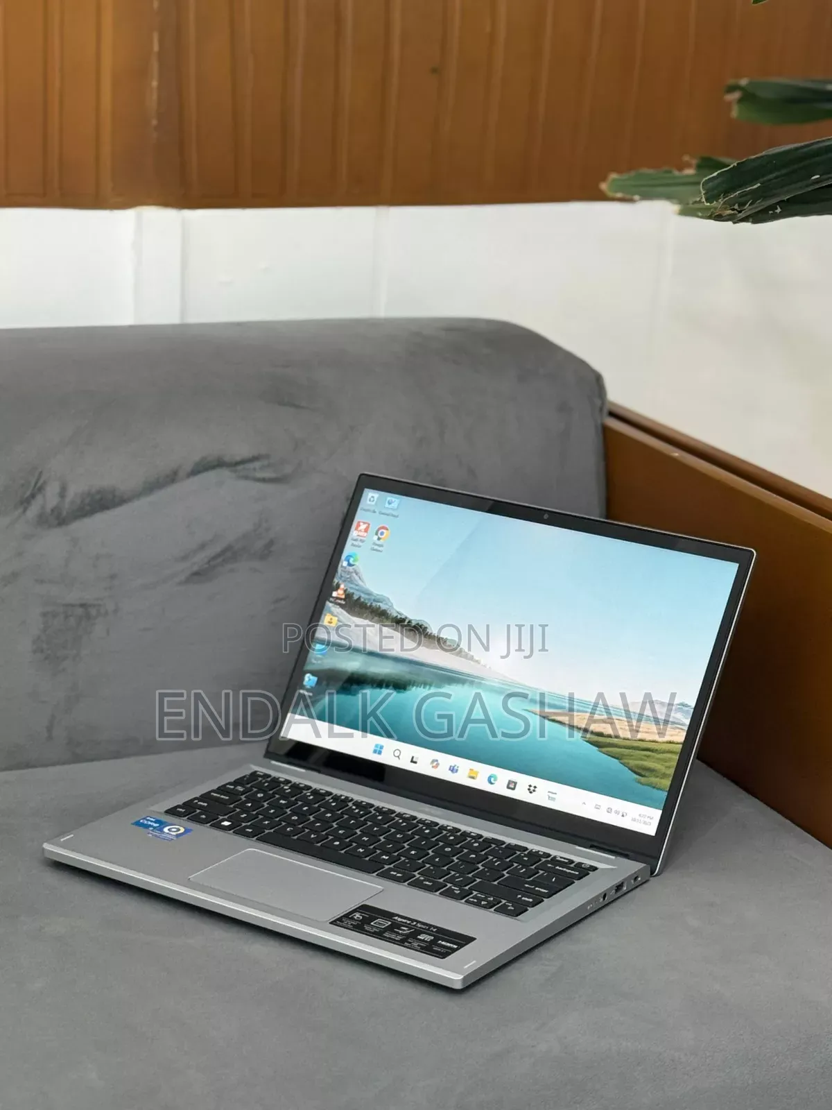 New Laptop Acer Aspire 3 8GB Intel Core I3 SSD 256GB