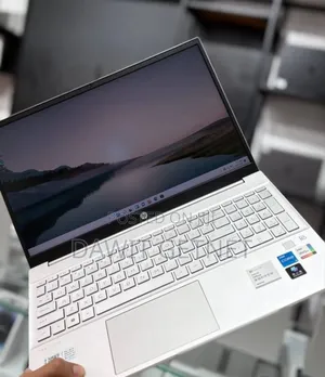 New Laptop HP Pavilion 15 16GB Intel Core I5 SSD 1T