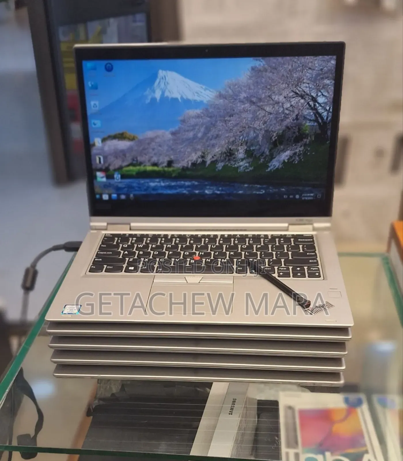 New Laptop Lenovo Yoga 730 16GB Intel Core I5 SSD 512GB