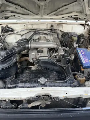 Toyota Land Cruiser 1992 White