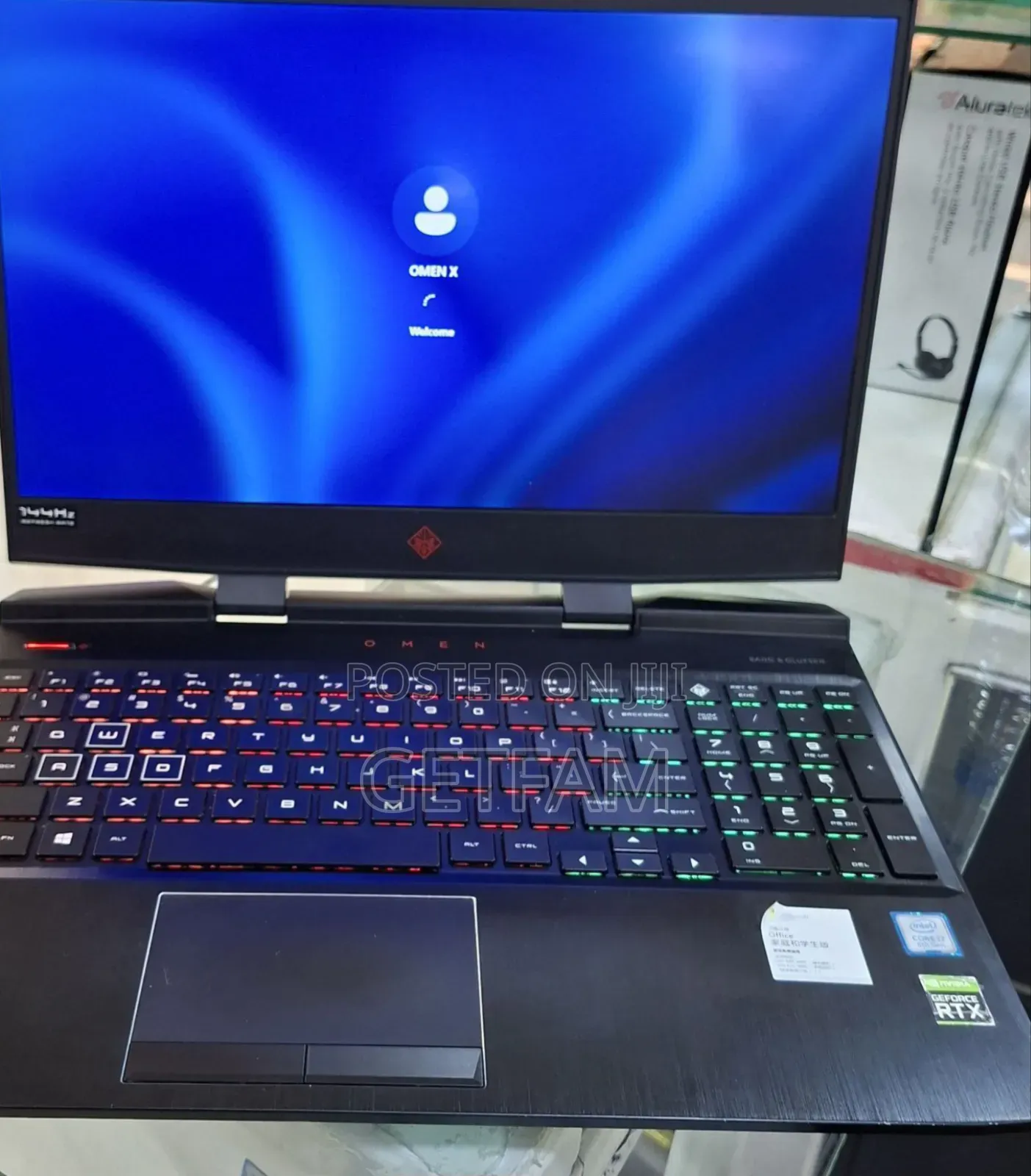 New Laptop HP Omen 15 16GB Intel Core i7 SSD 256GB