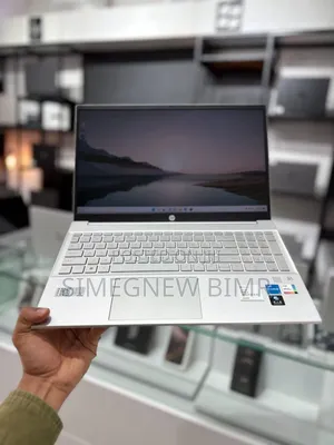 New Laptop HP Pavilion 15 16GB Intel Core i5 SSD 1T