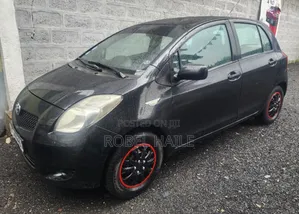 Toyota Yaris 1.0 2006 Black