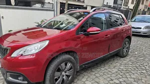 Photo - Peugeot 2008 2017 Red