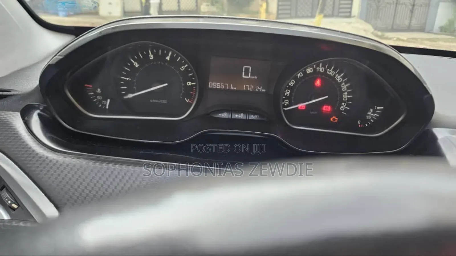 Peugeot 2008 2017 Red