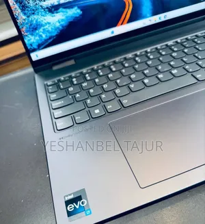 New Laptop Lenovo Yoga 7i 16GB Intel Core I7 SSD 512GB