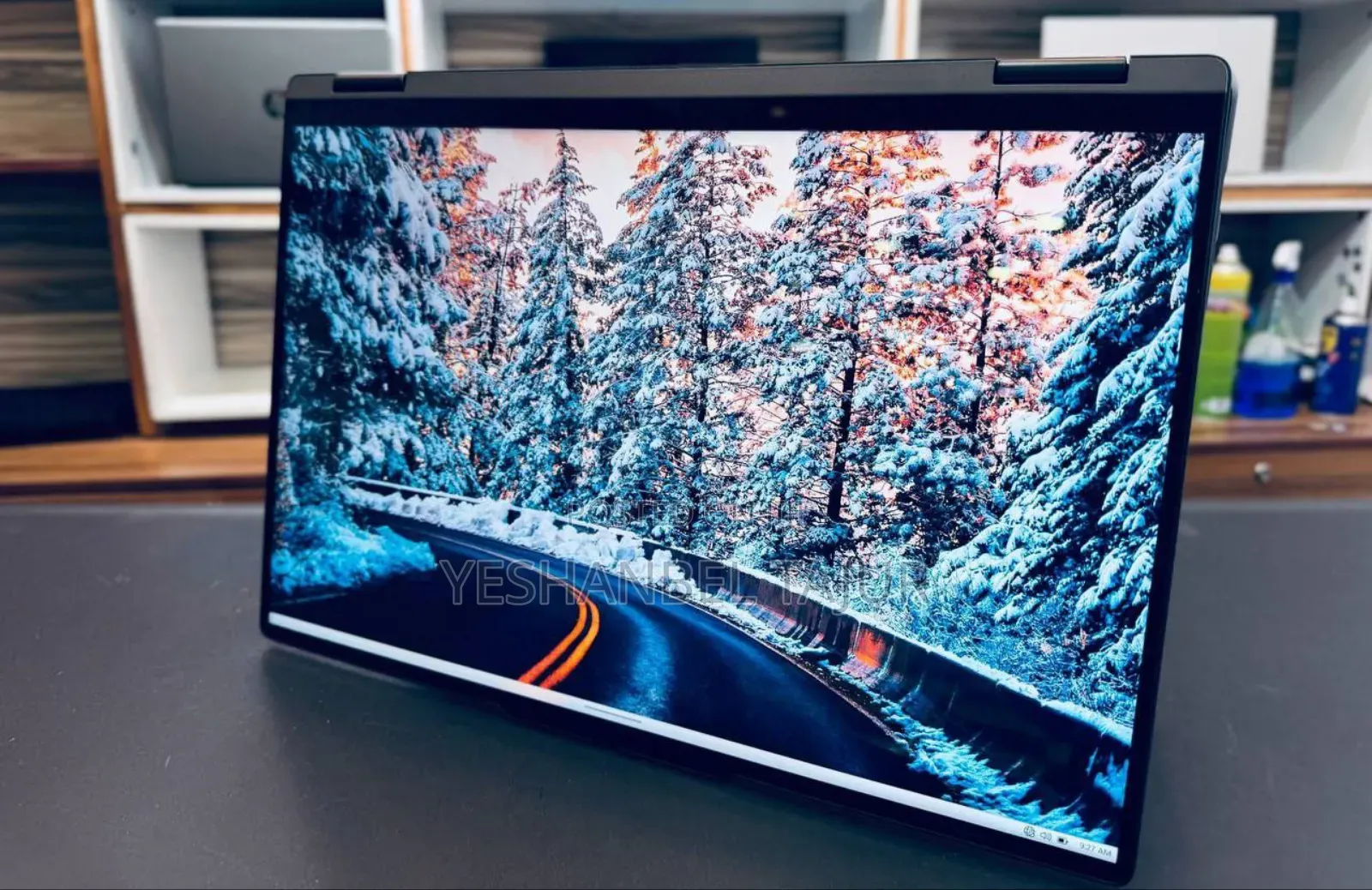 New Laptop Lenovo Yoga 7i 16GB Intel Core I7 SSD 512GB